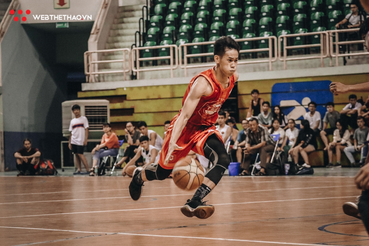 Chung kết nam giải Hạng A TP HCM 2019: Mưa 3 điểm đưa Quận 5 lên ngôi vô địch Chung kết nam giải Hạng A TP HCM 2019: Mưa 3 điểm đưa Quận 5 lên ngôi vô địch